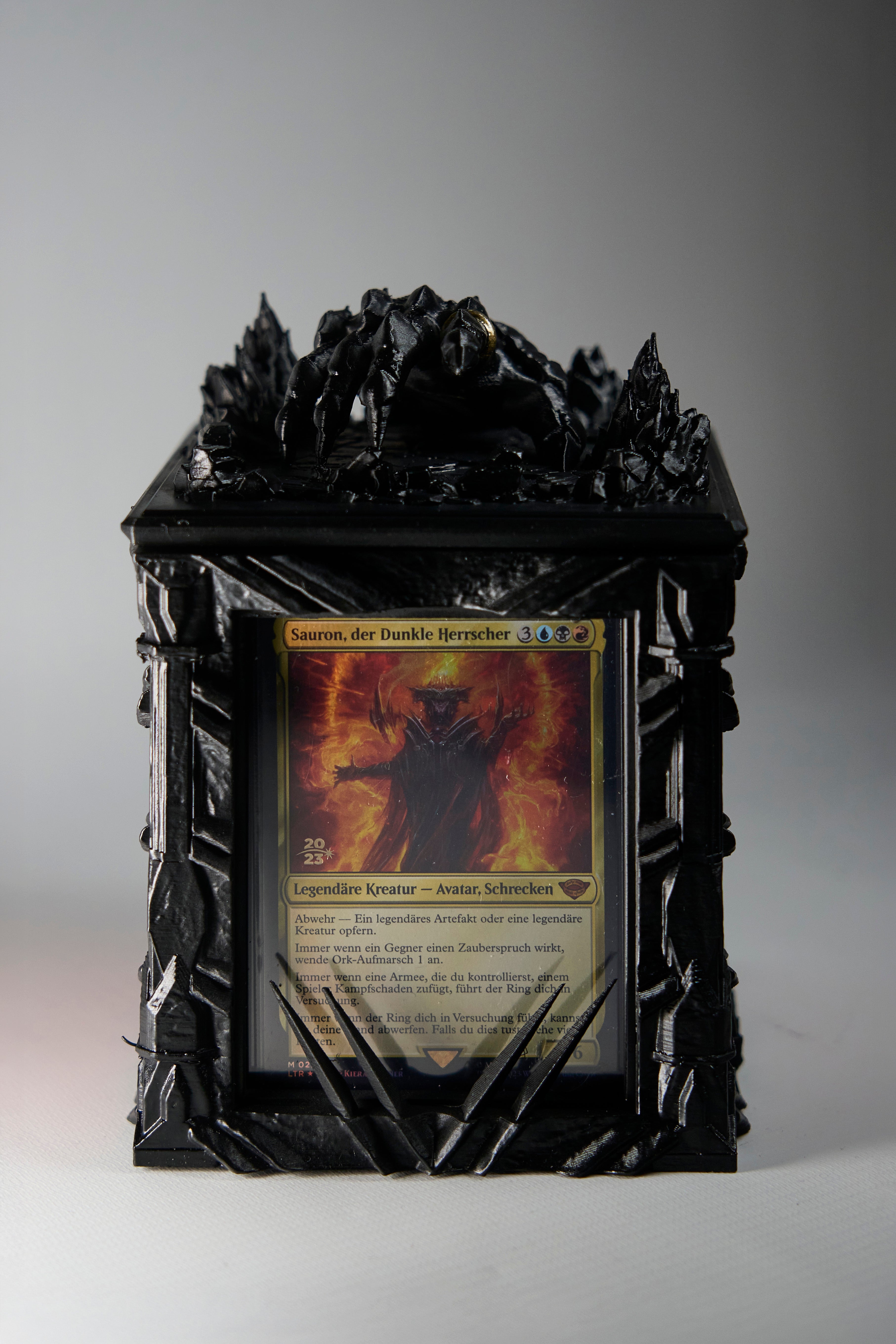 MTG Premium LOTR-inspirierte Commander Deckbox - Handbemalt