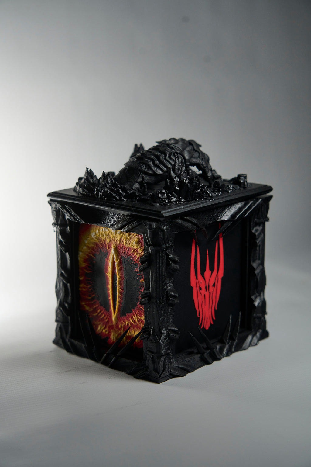 variant:schwarz | Dark Gauntlet Commander Deckbox